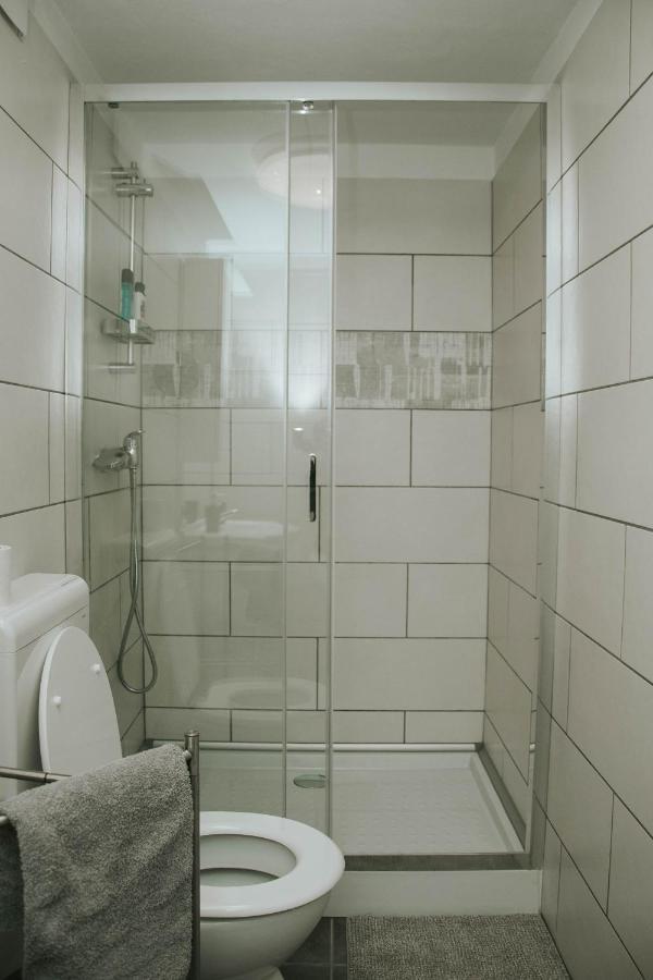 Studio Pod Hrusko โคบาริด ภายนอก รูปภาพ